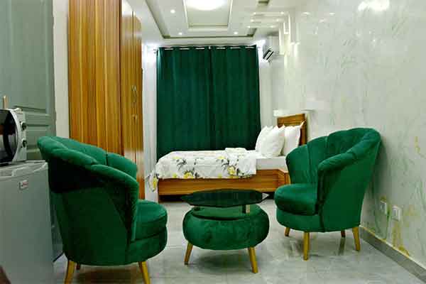 Magnifique chambre meublée, climatisée et cosy à Dakar Mermoz